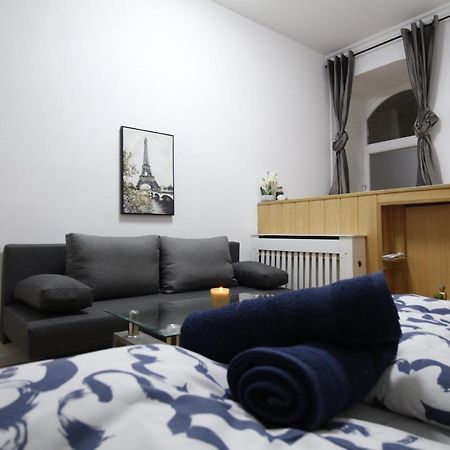 Comfort Triple Room Th Wien Ngoại thất bức ảnh