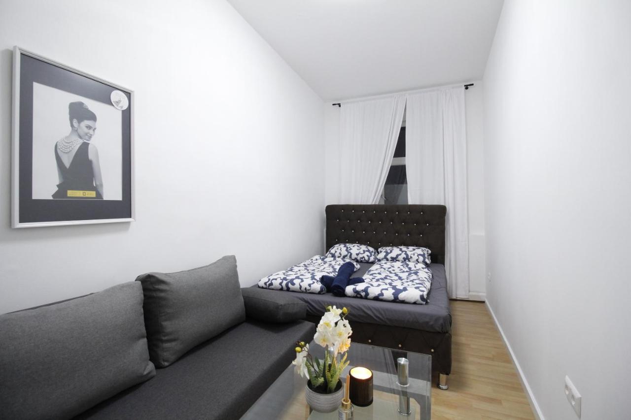 Comfort Triple Room Th Wien Ngoại thất bức ảnh